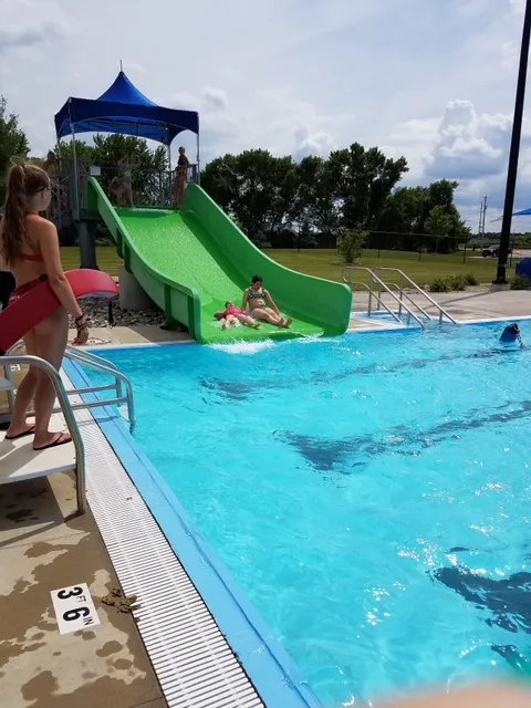 Rosedale Rapids Aquatic Center