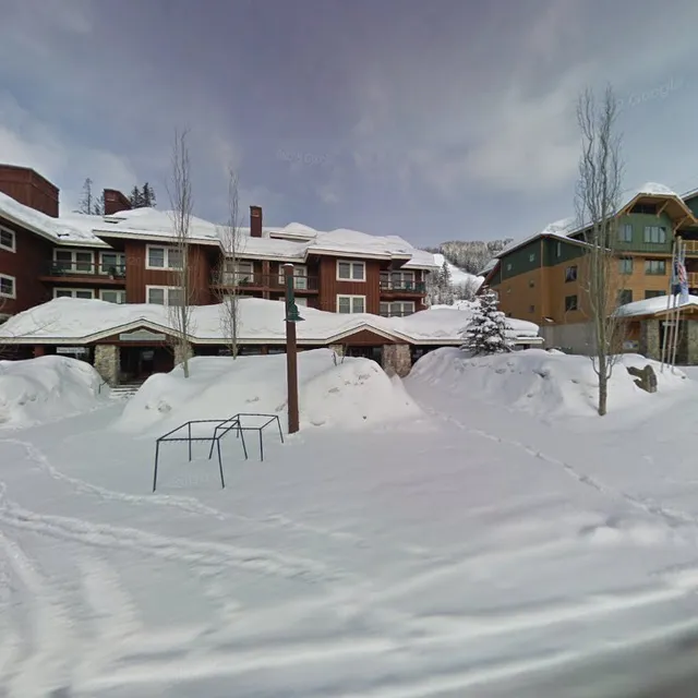 Village Market & Glacier Gifts