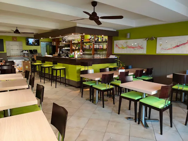 Le BLC - Bistrot La Cozanne