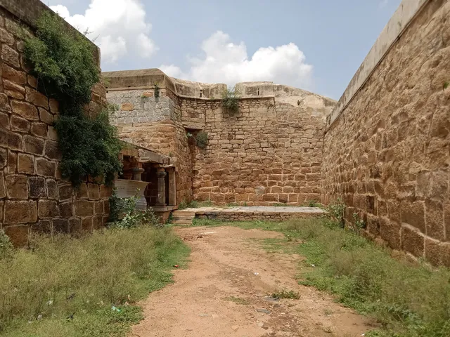 Kasturi Rangappa Nayaka Fort