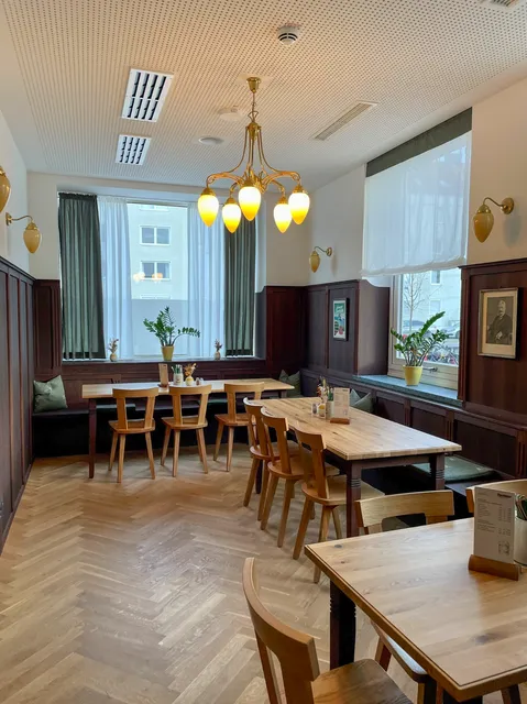 Kneitinger im Antoniushaus / Antonius-Gastro-GmbH