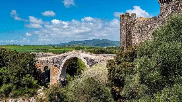 Bridge of Vulci