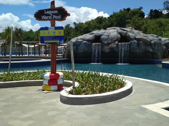 Water Park Kota Baru Parahyangan