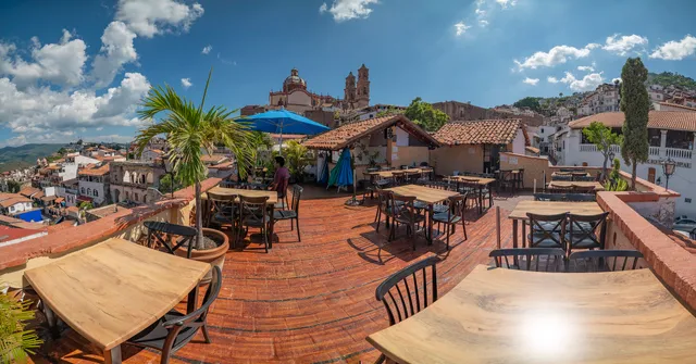 Aladino's​ Restaurante Bar Pizza