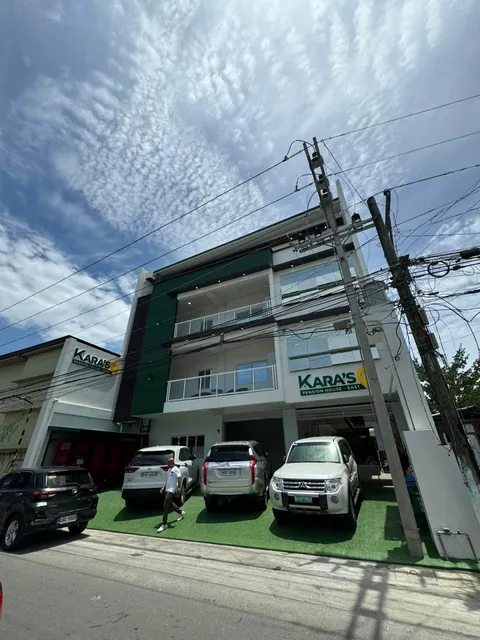 Kara's Pension House - East