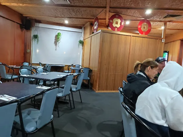 Emperor's Crown Chinese Restaurant