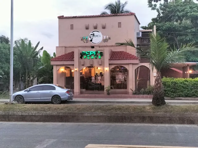 Pepe's Place Grill House