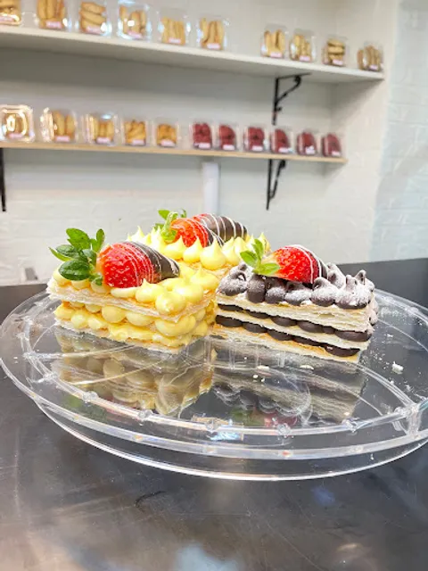 Cakes All The Way - Customized Cakes, Theme Cakes, Wedding Cakes, Christmas Plum Cakes, Jungle theme Cake in Bangalore