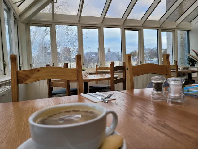 Allan Park - pub, restaurant & coffee house (w/ rooms)