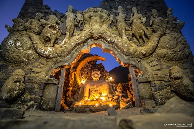 පුරාණ කඩදොර විහාරය කොත්මලේ Purana Kadadora Viharaya