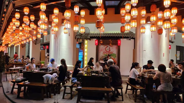 辣妹火锅Plaza Arkadia Lamei Hotpot Plaza Arkadia (Corner Lot喷水池前)Plaza Arkadia