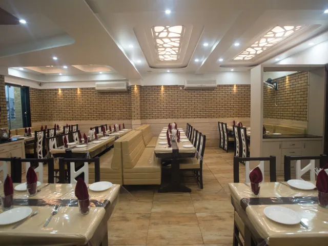 Maruti Restaurant