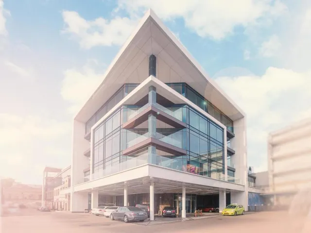 Royal Spa & Resort Hotel