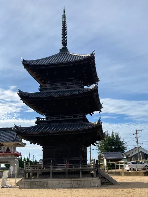 Kinryozan Saidai Temple kannonin