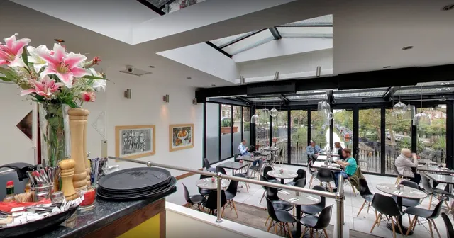 Laville Restaurant West London