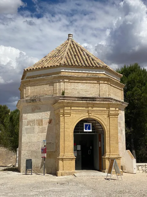 Torre Ochavada - Punto de Información Turística