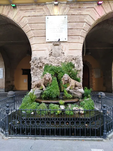Fontana dei Due Leoni