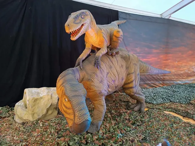 Jurassic Expo tour