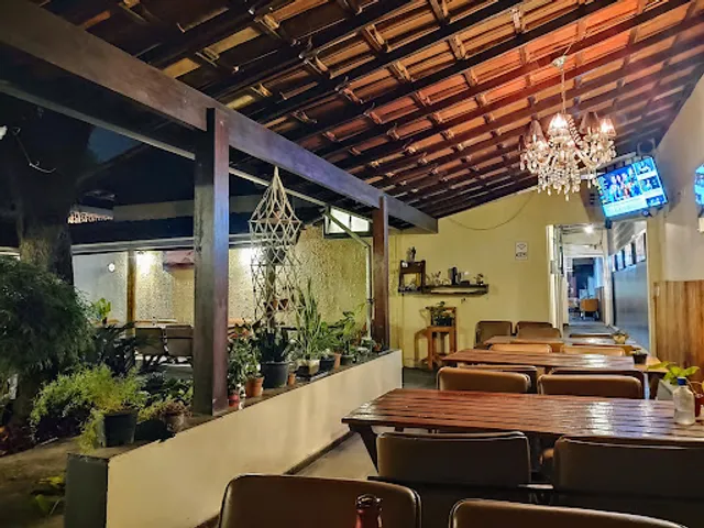 LÁ EM CASA SUSHI BAR SOB NOVA DIREÇÃO