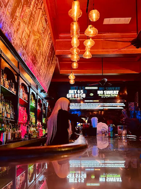 CrabHouse Bar & Grill