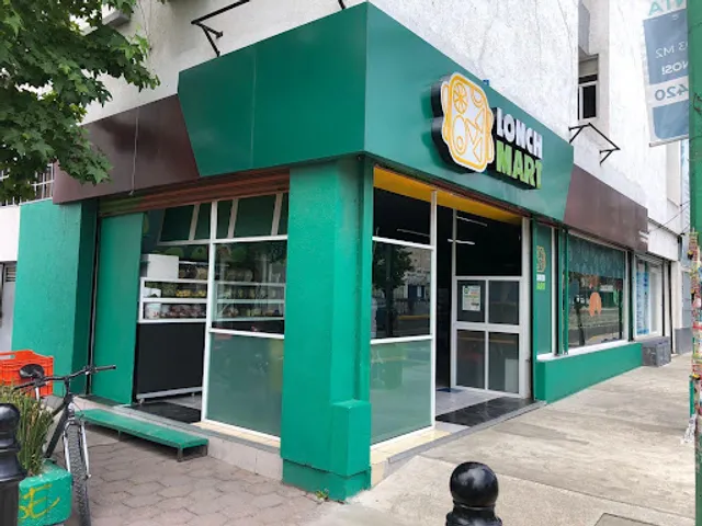 Lonch Mart
