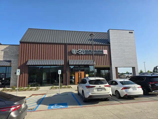 Kura Revolving Sushi Bar