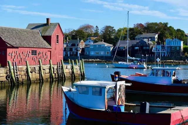 Bearskin Neck