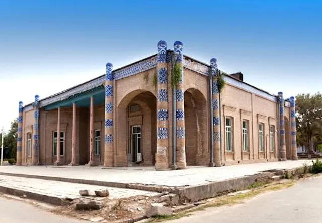 Nurullaboy Palace