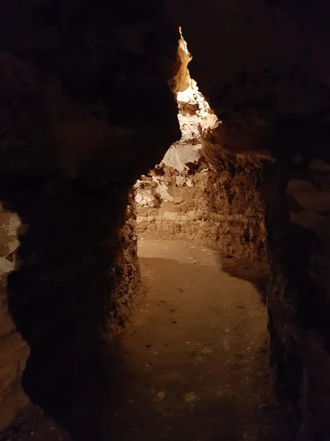 Petites-Dalles Cave