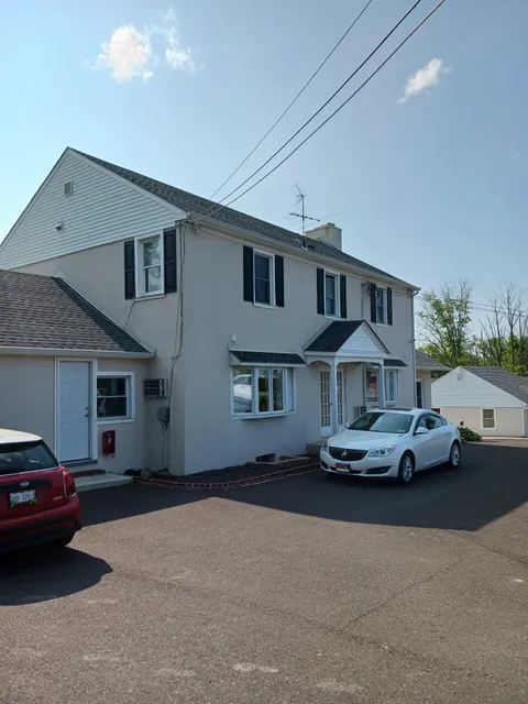 Colonial Village Motel