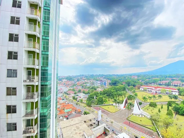 RedLiving Apartemen Easton Park Jatinangor - Rajes Room