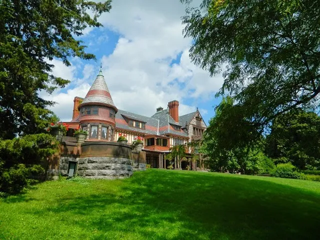 Sonnenberg Gardens & Mansion State Historic Park