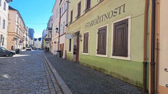 Downtown Royal Apartments