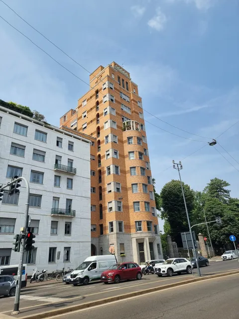 Palazzo e Torre Rasini