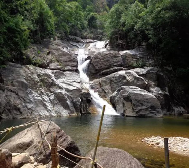 Chakki Modh Waterfall