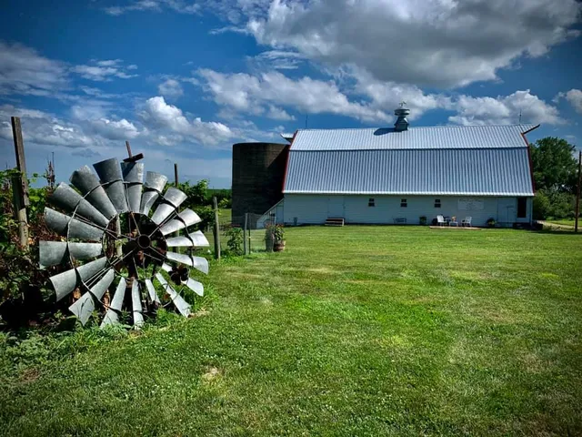 Wilde Prairie Winery