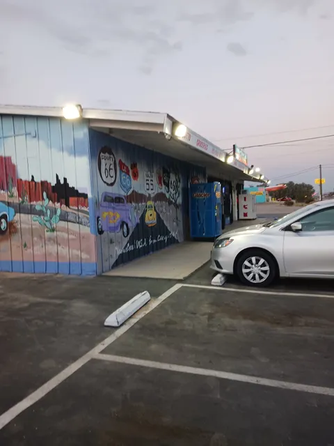 Divine's Market & Liquor Store