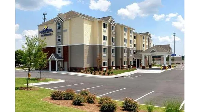 Microtel Inn & Suites by Wyndham Columbus/Near Fort Benning