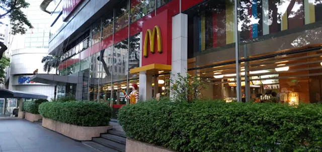 McDonald's Paseo Center