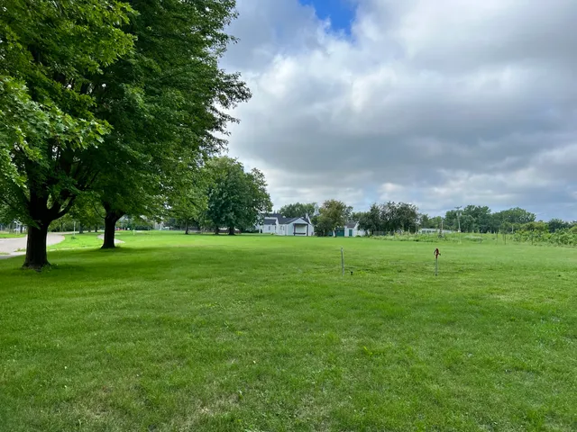 Dodge Nature Center – Shepard Farm Property