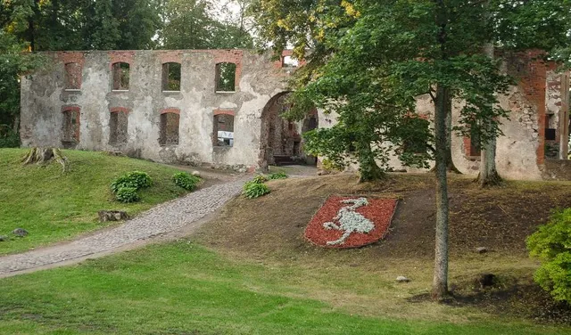 Grobiņa Castle