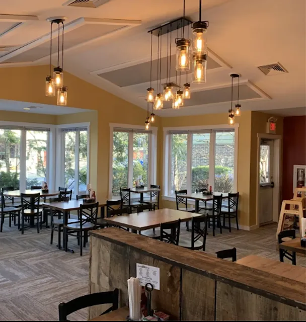 Coffee Co - New Holland