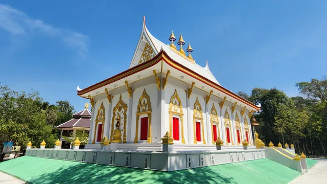 Wat Wipassana Dong Yen