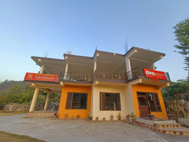 Hot Spring Hotel And Restaurant