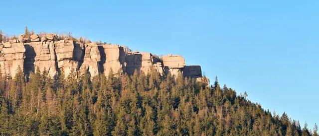 Park Dinozaurów/ Karłów