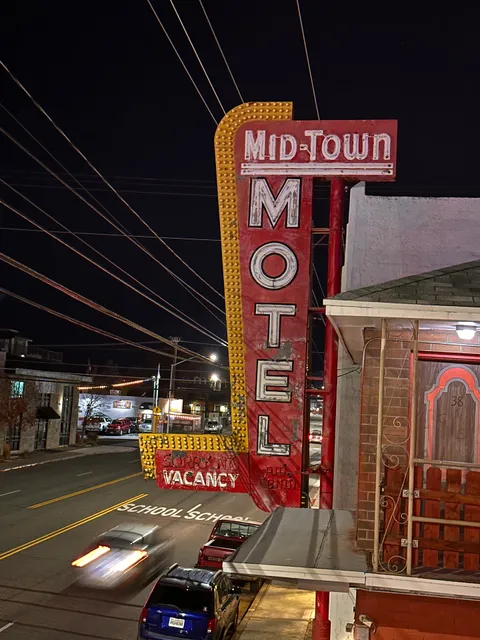Midtown Motel