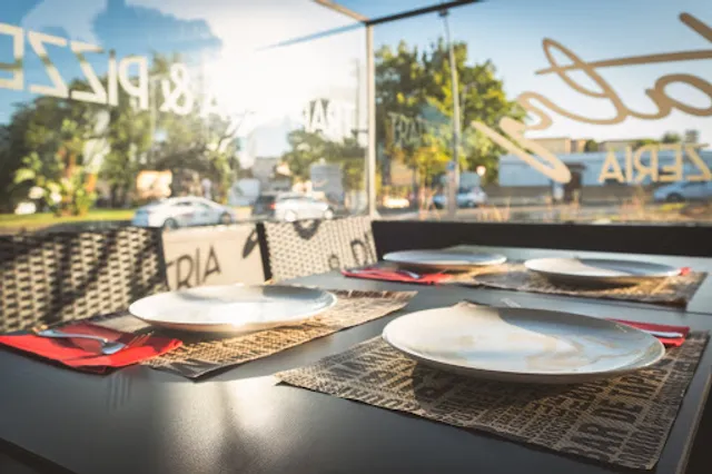 Restaurante Little Italy