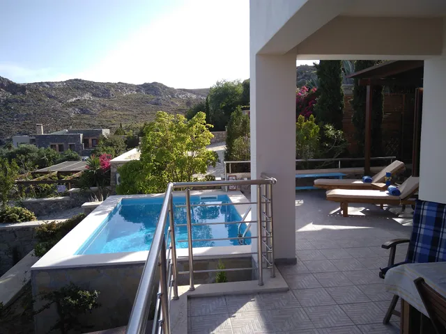 Krinakia Villas