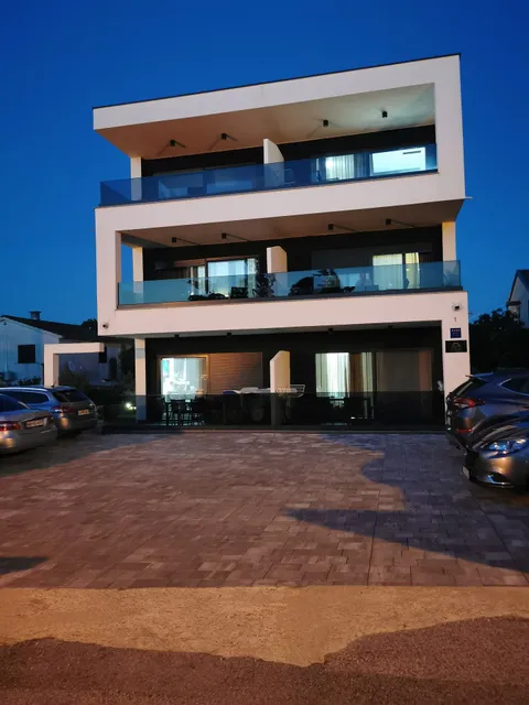 Golden Sunset Njivice