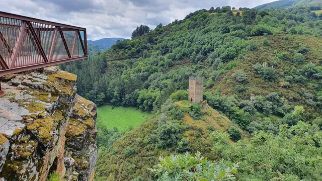 Miradoiro da Torre de Doncos